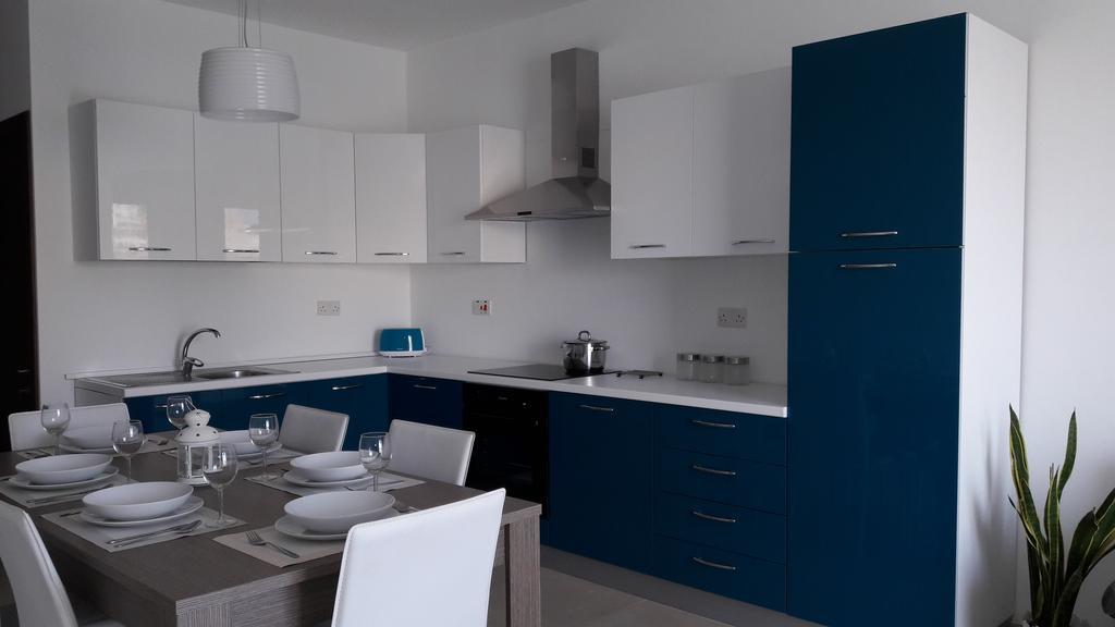 Blue Skies Apartment Марсаскала Екстериор снимка