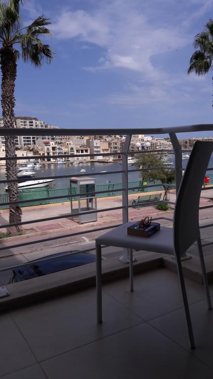 Blue Skies Apartment Марсаскала Екстериор снимка