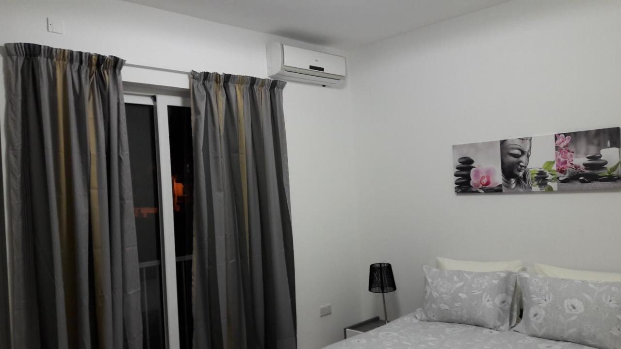 Blue Skies Apartment Марсаскала Екстериор снимка